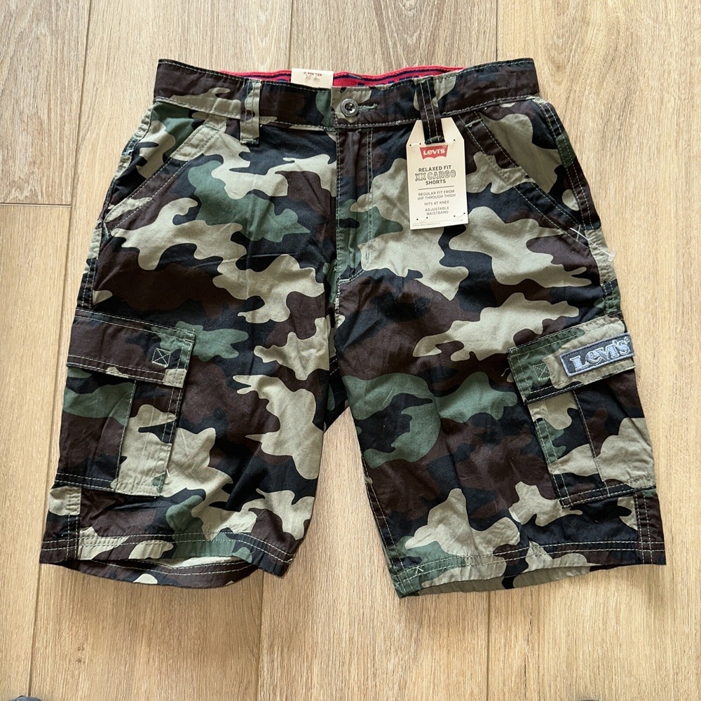Levi's Boys Relaxed Fit Camo Cargo Shorts 16 28W NWT
